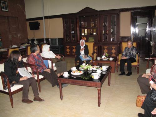 Seminar di Sawunggaling 25 Oktober 2010